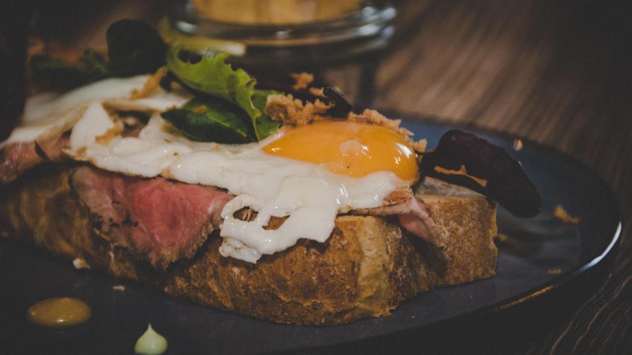 Cafe-Restaurant Leo Hotel Карлсдорф бей Грац Екстериор снимка